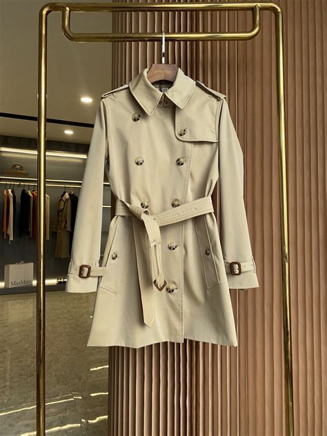 trench kensington burberry|authentic burberry trench.